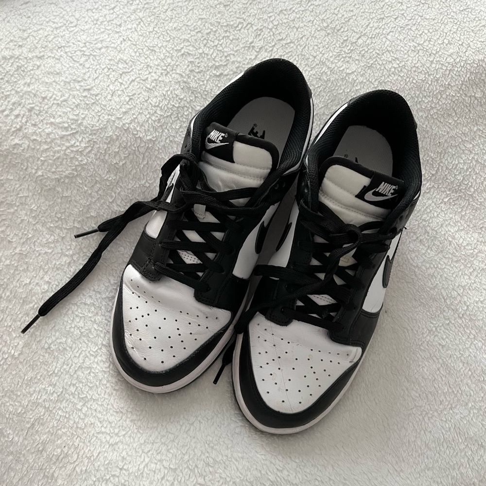 Nike Dunks Sneakers in Black and White